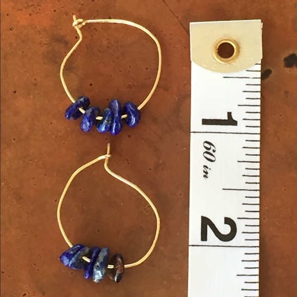Vintage Earrings - gold hoops w lapis beads - Picture 4 of 5